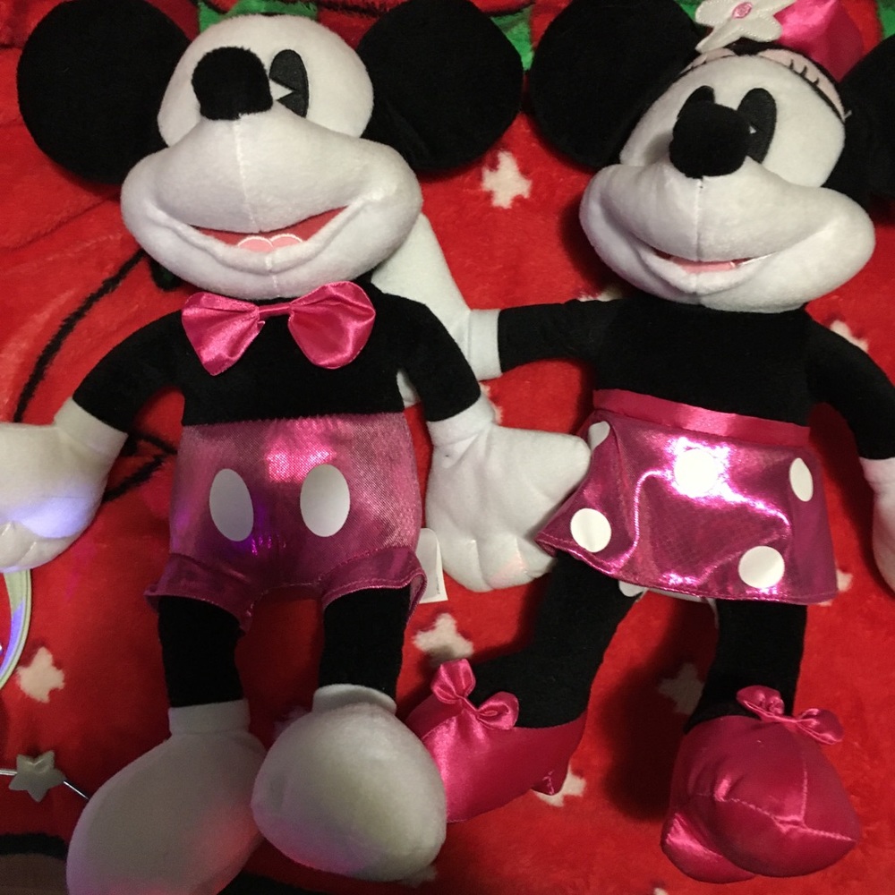 NWOT Disney Mickey & Minnie